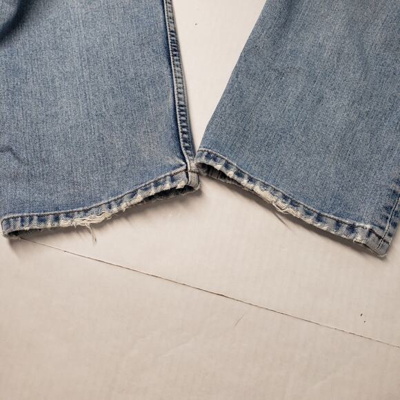 Vintage Tommy Hilfiger Jeans Mens 34x30 Blue Relaxed Fit Light Wash Faded Y2K - Picture 11 of 16